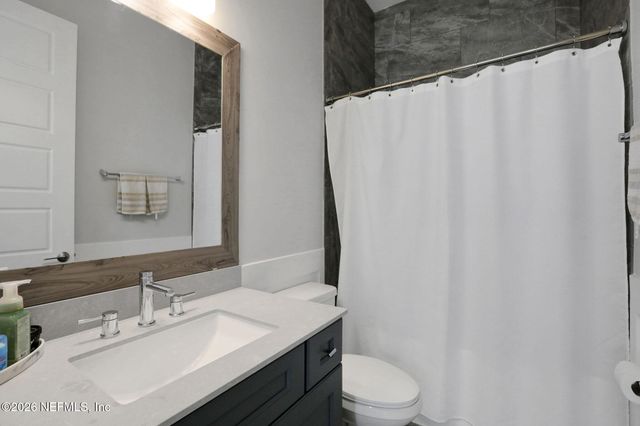 200 WHITE HORSE Way, St. Johns, FL 32259
