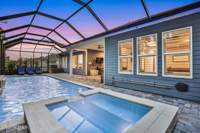 200 WHITE HORSE Way, St. Johns, FL 32259