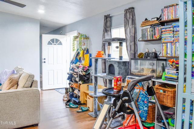 257 Hickory Hills Road, Church Hill, TN 37642