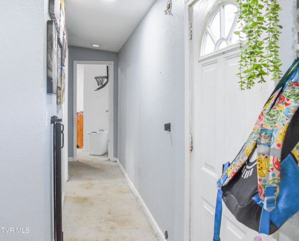 257 Hickory Hills Road, Church Hill, TN 37642