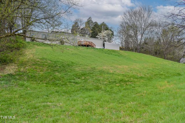 257 Hickory Hills Road, Church Hill, TN 37642