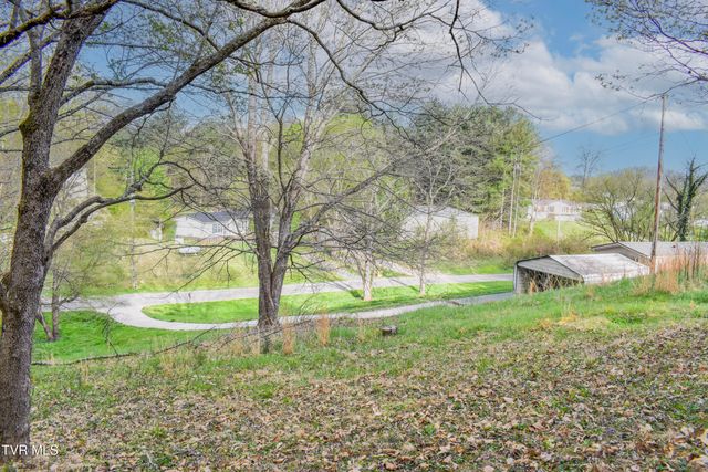 257 Hickory Hills Road, Church Hill, TN 37642