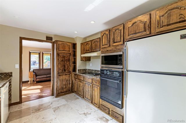 128 S 8th Avenue, Brighton, CO 80601