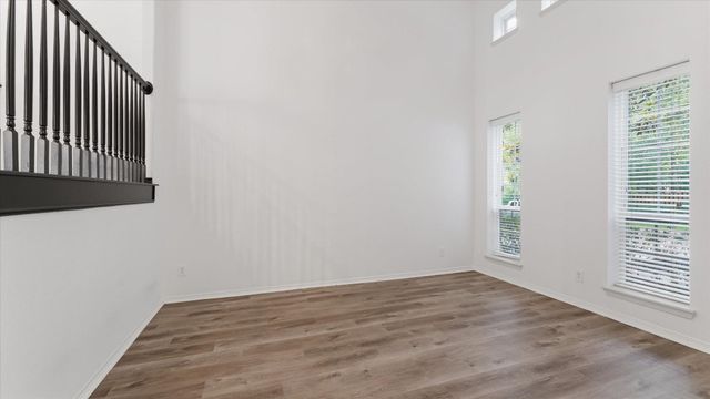 58 S Longsford Circle, The Woodlands, TX 77382