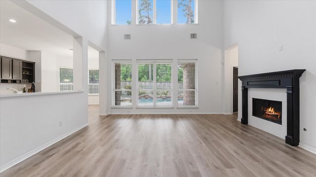 58 S Longsford Circle, The Woodlands, TX 77382