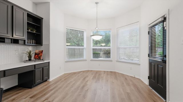 58 S Longsford Circle, The Woodlands, TX 77382
