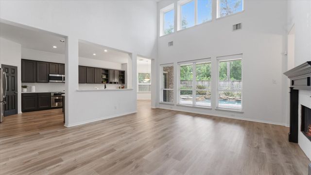 58 S Longsford Circle, The Woodlands, TX 77382