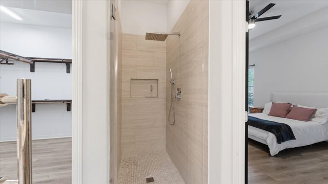 58 S Longsford Circle, The Woodlands, TX 77382