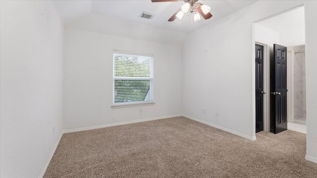 58 S Longsford Circle, The Woodlands, TX 77382