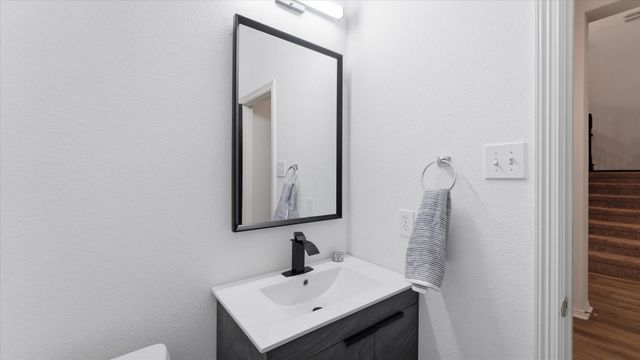 58 S Longsford Circle, The Woodlands, TX 77382