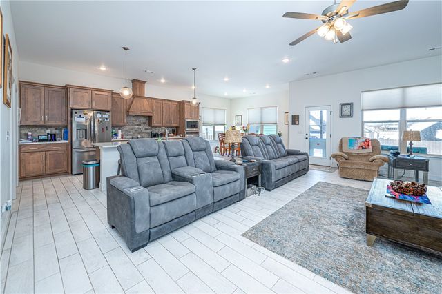 5420 Little Field Avenue, Springdale, AR 72762