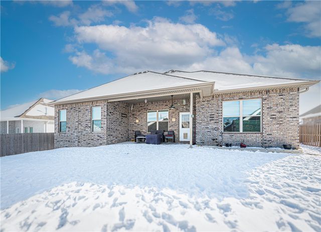 5420 Little Field Avenue, Springdale, AR 72762