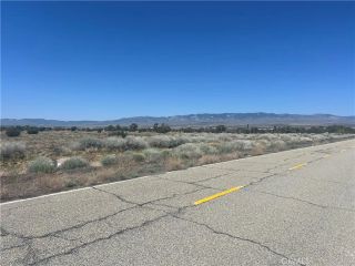 208 W Avenue D-10, Lancaster, CA 93536