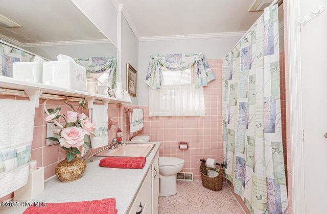 201 W Cross Street, Nashville, NC 27856