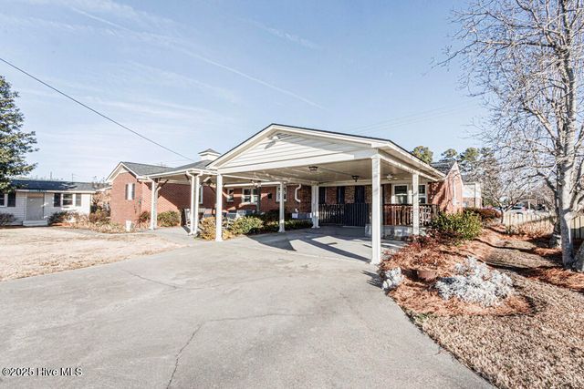 201 W Cross Street, Nashville, NC 27856