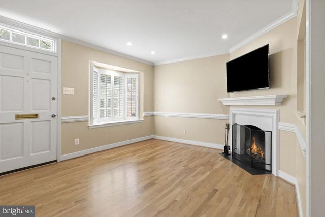 568 N SAINT ASAPH ST N, Alexandria, VA 22314