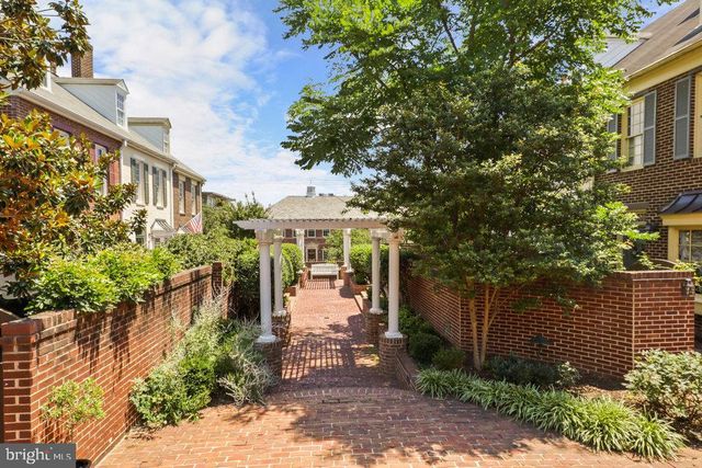 568 N SAINT ASAPH ST N, Alexandria, VA 22314