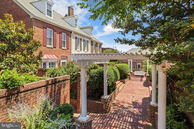 568 N SAINT ASAPH ST N, Alexandria, VA 22314