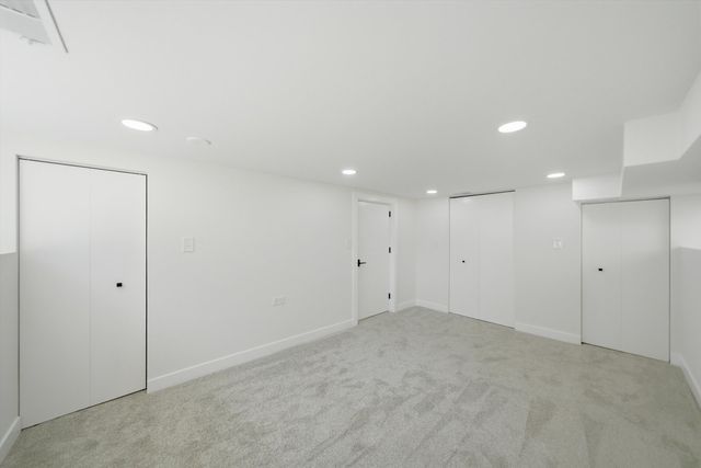 2714 N New England Avenue, Chicago, IL 60707