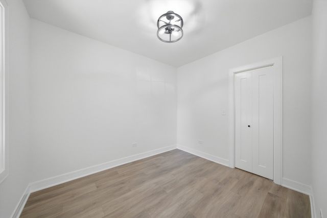 2714 N New England Avenue, Chicago, IL 60707