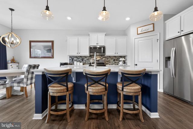 13 WESTMONT DR, Medford, NJ 08055