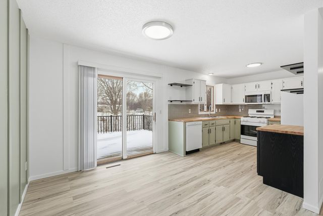 2801 11th Avenue, Anoka, MN 55303