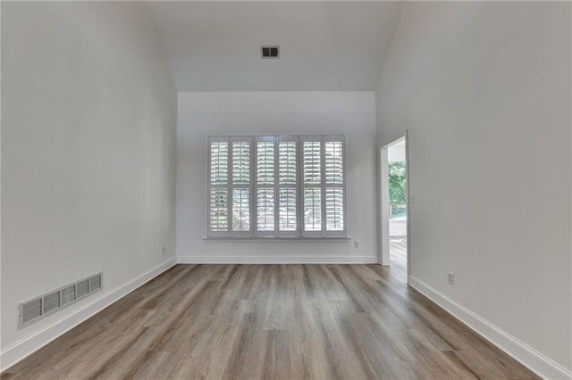 6080 Grand View Way, Suwanee, GA 30024