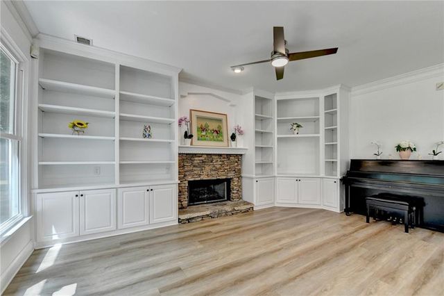 6080 Grand View Way, Suwanee, GA 30024