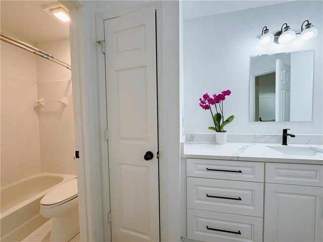 6080 Grand View Way, Suwanee, GA 30024