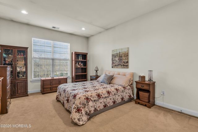 204 April Way, Middletown, NJ 07748