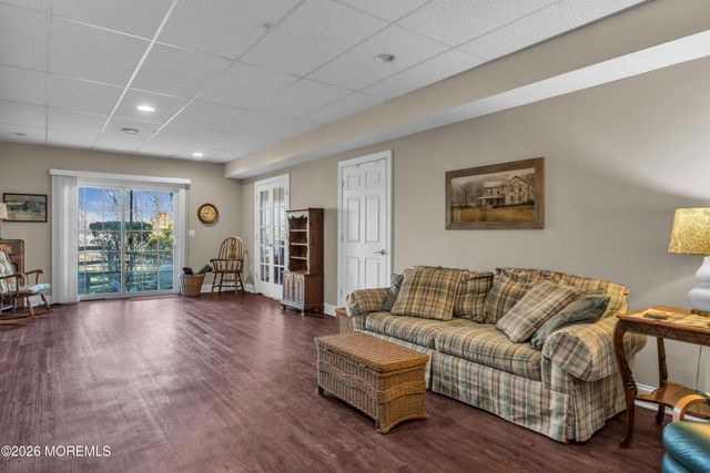 204 April Way, Middletown, NJ 07748