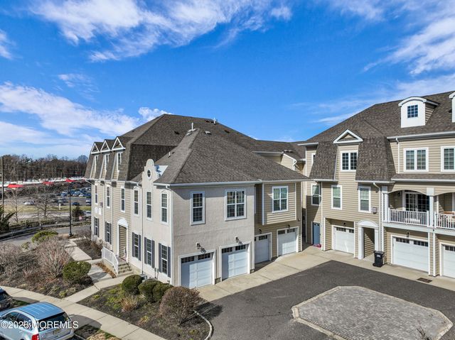 204 April Way, Middletown, NJ 07748