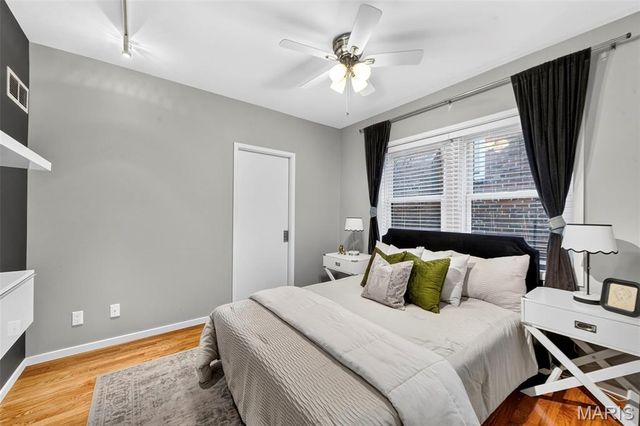 7458 Gannon Avenue, University City, MO 63130