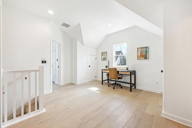 1034 Grant Wood Ave 107, Driftwood, TX 78619