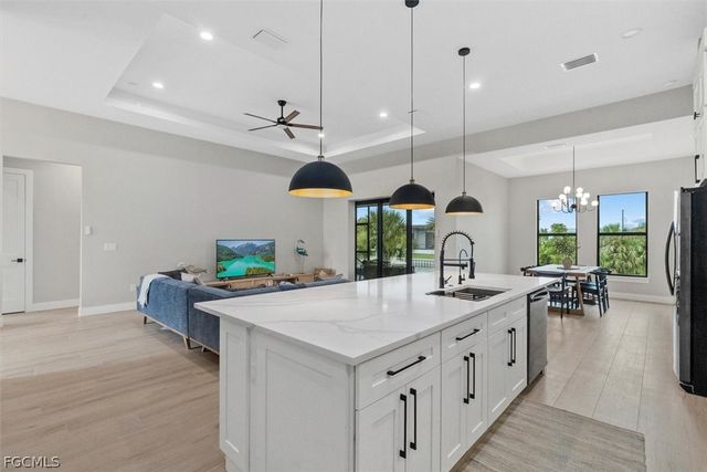 14166 Fort Worth CIR, Port Charlotte, FL 33981