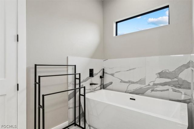 14166 Fort Worth CIR, Port Charlotte, FL 33981