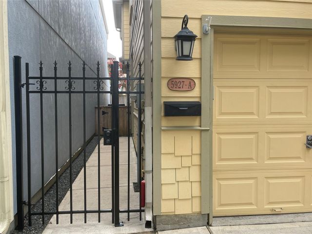 5927 Kansas Street A, Houston, TX 77007