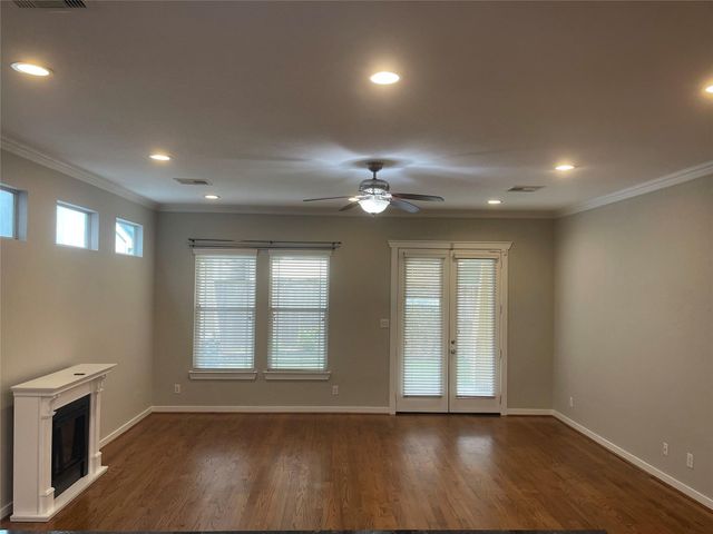 5927 Kansas Street A, Houston, TX 77007