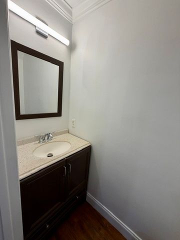 621 Carriagehouse Lane 4f, Garland, TX 75040
