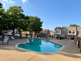 621 Carriagehouse Lane 4f, Garland, TX 75040