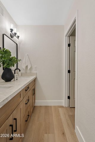 3416 E EDGEWOOD Avenue, Mesa, AZ 85204