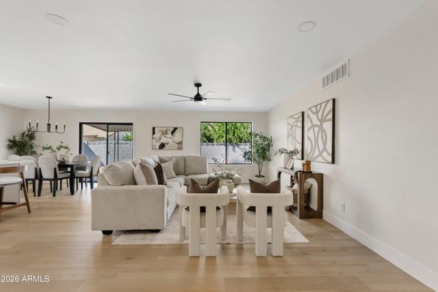 3416 E EDGEWOOD Avenue, Mesa, AZ 85204