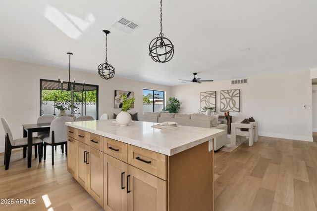 3416 E EDGEWOOD Avenue, Mesa, AZ 85204