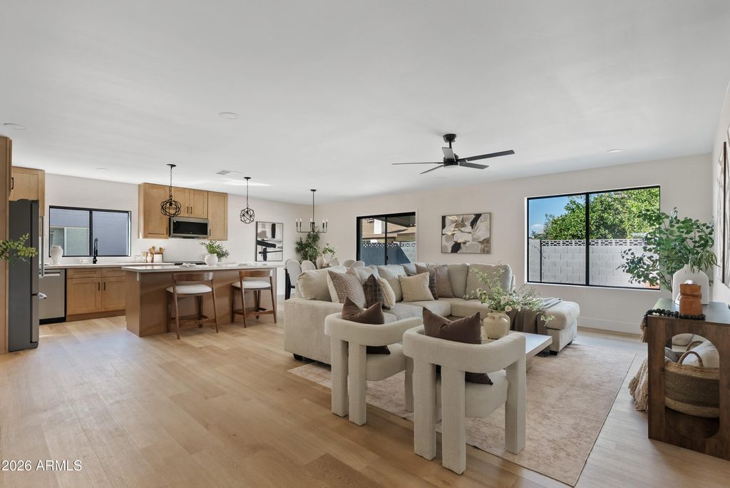 3416 E EDGEWOOD Avenue, Mesa, AZ 85204