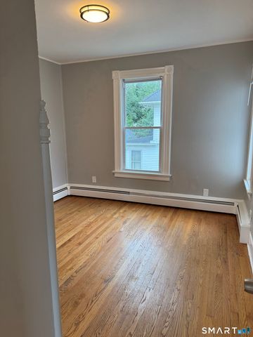 275 Wakelee Avenue, Ansonia, CT 06401