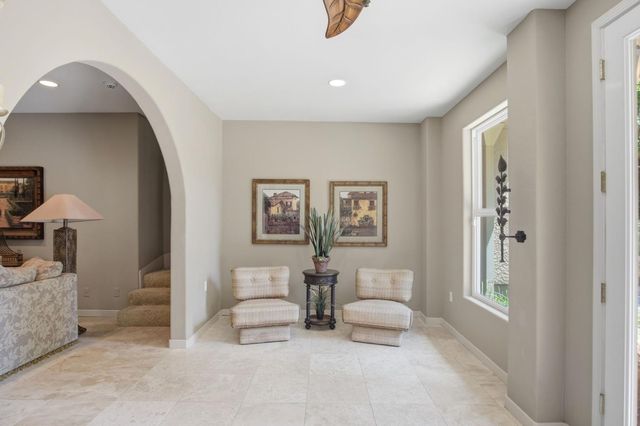 10236 Whitetail Dr, Oakdale, CA 95361