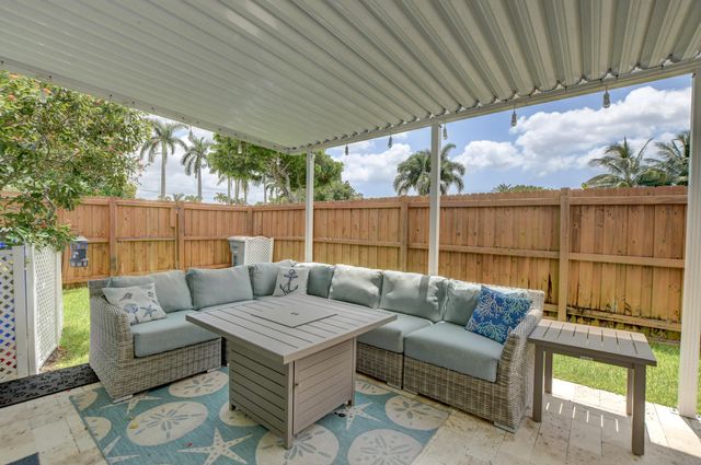 4174 Palo Verde Drive, Boynton Beach, FL 33436