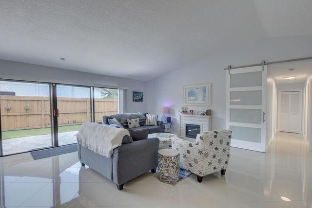 4174 Palo Verde Drive, Boynton Beach, FL 33436