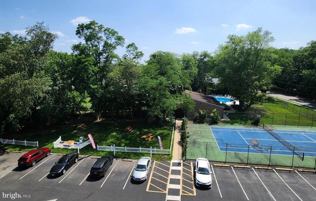 529 PLAYA DEL SOL RD, Cherry Hill, NJ 08002