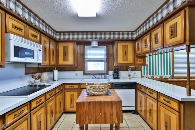 13205 CR 4411, Knox City, TX 79529